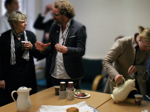 edit_coffee_PICT0197 Networking at RunCoCo event